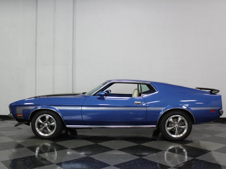 great color 1971 Ford Mustang custom