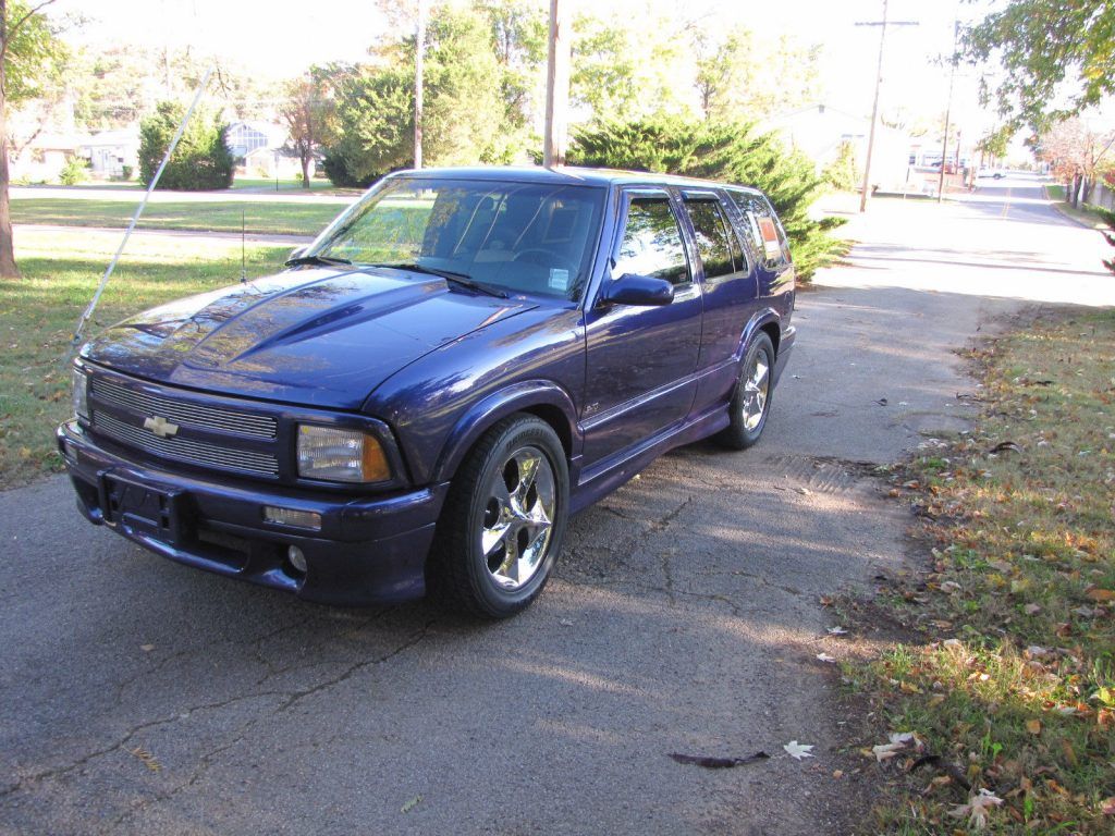 real beauty 1996 Chevrolet S 10 Blazer Custom