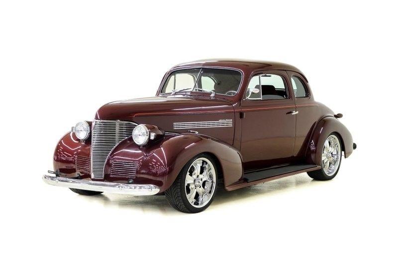 older restoration 1939 Chevrolet Master Deluxe custom