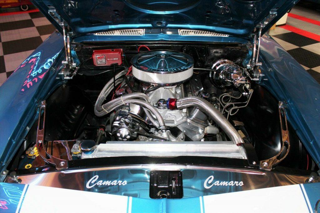 Restomod 1969 Chevrolet Camaro Z/28 383 Pro Touring custom