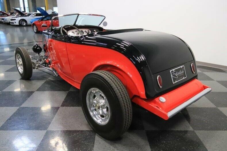 awesome 1932 Ford Roadster custom