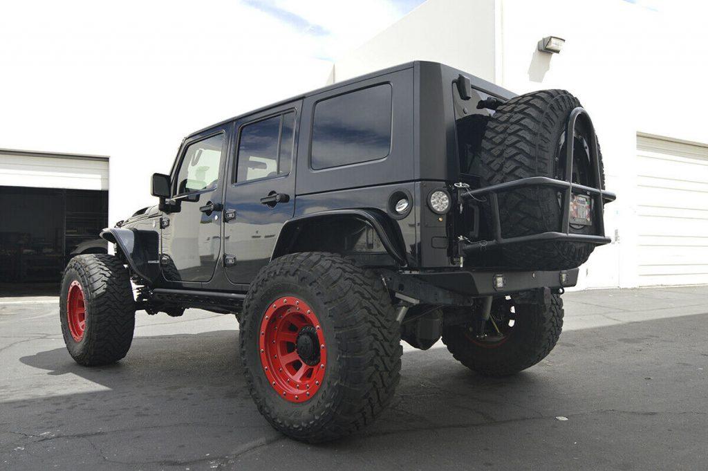 well modified 2010 Jeep Wrangler Rubicon Unlimited custom