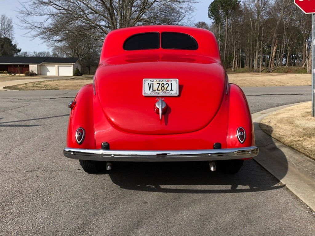detailed 1939 Ford Deluxe Deluxe custom