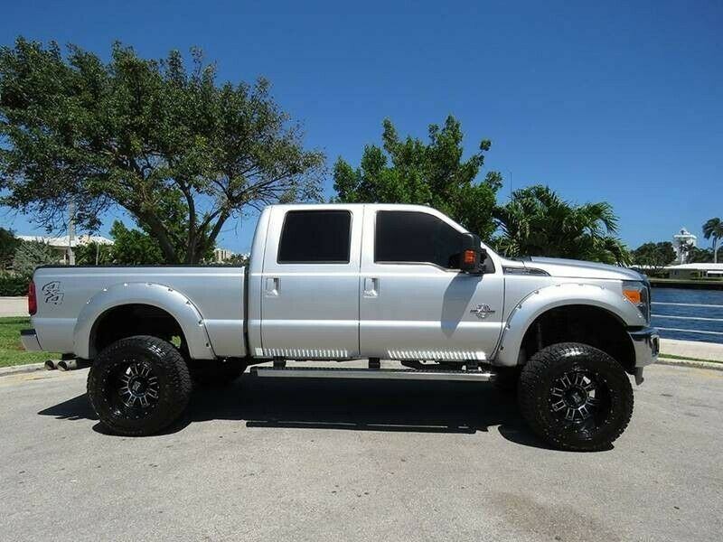 loaded 2016 Ford F 250 Super DUTY custom