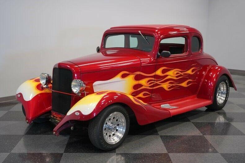 strong engine 1933 Chevrolet 5 Window Coupe custom