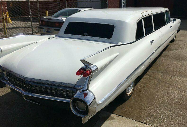 Super Stretch 1959 Cadillac Fleetwood 75 limousine custom