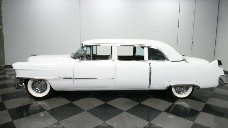 upgraded engine and chassis 1954 Cadillac Fleetwood Series 75 Limousine custom