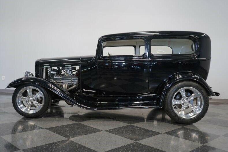 powerful 1932 Ford Tudor Sedan custom