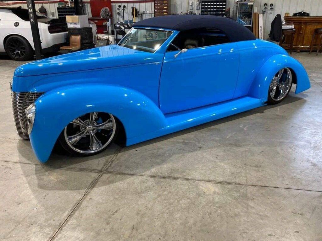 1940 Ford Custom Coupe Blue