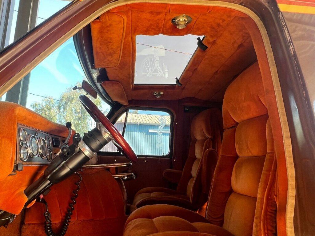 1977 Chevy Custom CA Survivor Time Capsule Show Van / Camper