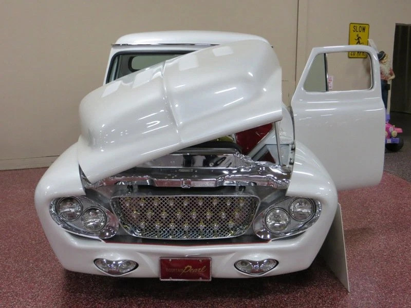 1953 Ford F-100 Custom aka “Mountain Pearl”