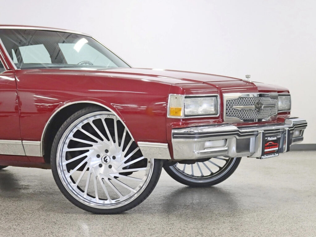 1984 Chevrolet Caprice Custom Built LS Motor Sounds 26in Forgiato’s