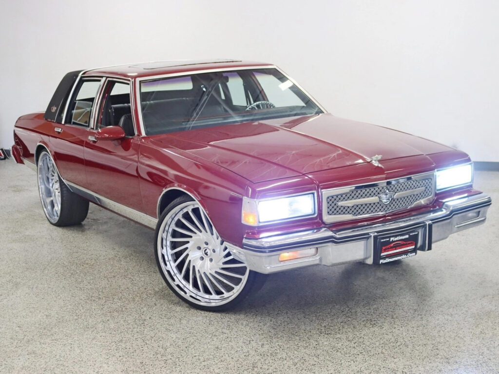 1984 Chevrolet Caprice Custom Built LS Motor Sounds 26in Forgiato’s