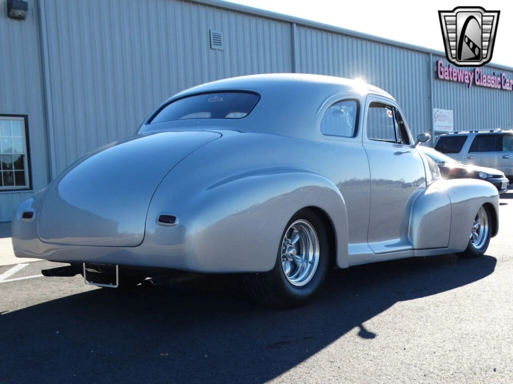 Gray 1947 Chevrolet Coupe 400 CI V8 Turbo 350
